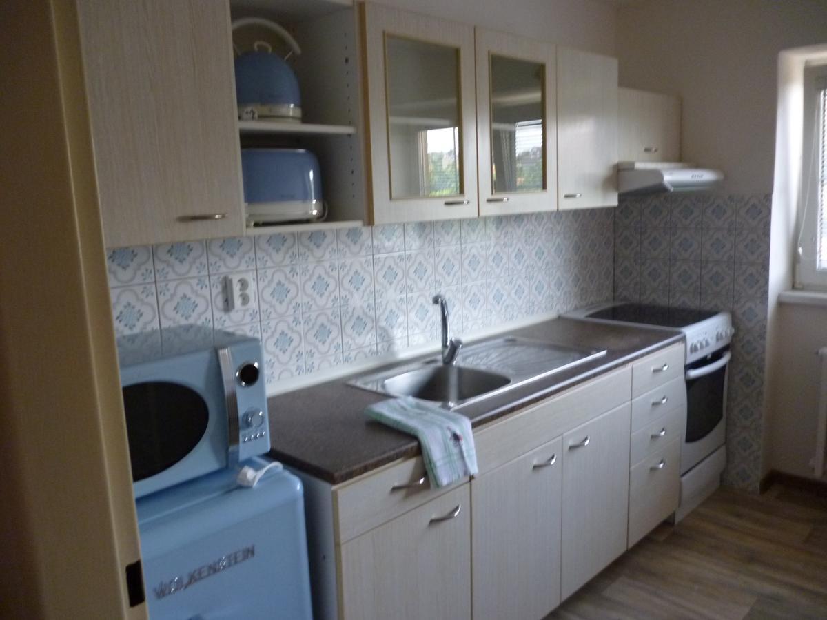 Apartman Relax-Chatka A Apartman Микулов Экстерьер фото